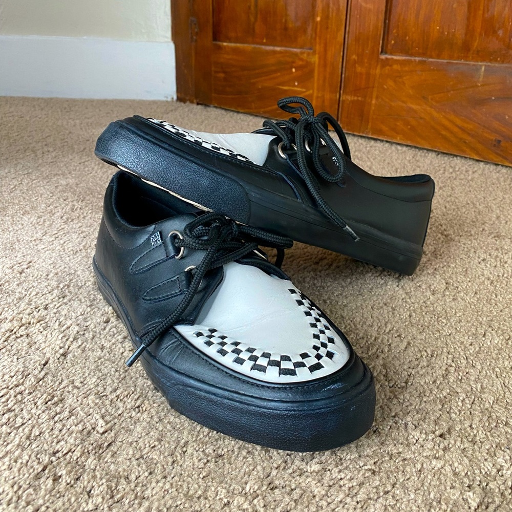T.U.K. Creepers